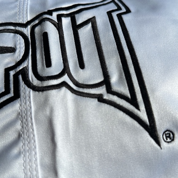 NWT Authentic Men’s MMA Tapout fight shorts - Picture 9 of 9